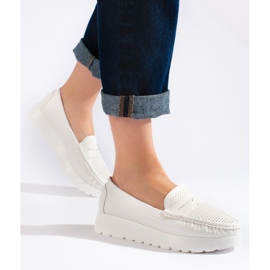 Goodin Mocasines blancos calados en la plataforma. 3