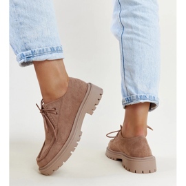 Zapatos Keiko clásicos ante beige oscuro 4