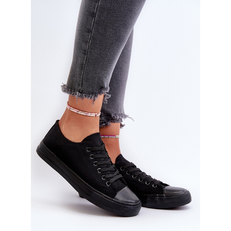 Zapatillas Bajas Clásicas Mujer Negro Caelira 2