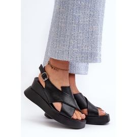 Sandalias de Mujer Fabricadas en Piel Ecológica con Plataforma y Cuña, Negro Vaiara 2