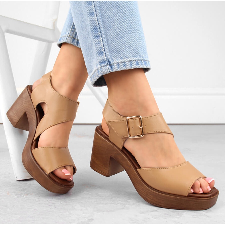 M. DASZYŃSKI Sandalias de mujer con tacón y plataforma kamel M.Daszyński MR23117-1 beige 1 M. DASZYŃSKI Sandalias de mujer con tacón y plataforma kamel M.Daszyński MR23117-1 beige 1