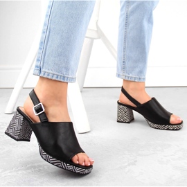 Sandalias de mujer con tacón decorativo, negro Sergio Leone SK572 7