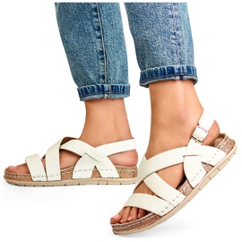 Sandalias de mujer blancas con plantilla de piel. blanco 4
