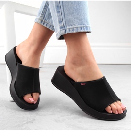 Pantuflas cómodas de mujer perfumadas cuña negra Zaxy LL285084 negro 1