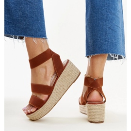 Sandalias cuña Minna marrón 5