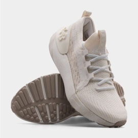 Zapatos Under Armour Ua W Hovr Phantom 3 Se Ltd 3027290-100 beige 1