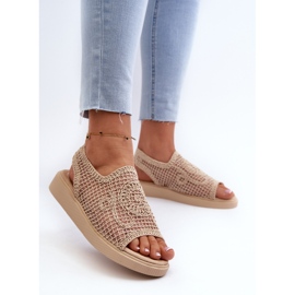 Sandalias Mujer Beige Caladas con Plataforma Mennita 3
