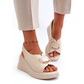 Sandalias Mujer Piel Cuña Con Adorno Beige Salvania 1