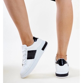 Zapatillas Giulia blancas y negras con strass. blanco 4