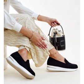 Zapatos Muna negros perforados 1