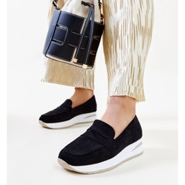 Zapatos Muna negros perforados 3