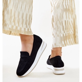 Zapatos Muna negros perforados 4