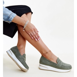 Zapatos Muna verdes perforados 1 Zapatos Muna verdes perforados 1