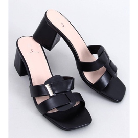 Elegantes chanclas tacón Lafar Negro 1