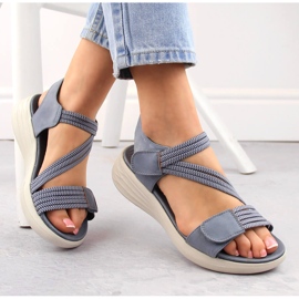 Sandalias cómodas de mujer con velcro y gomas elásticas azul eVento 7056 1 Sandalias cómodas de mujer con velcro y gomas elásticas azul eVento 7056 1