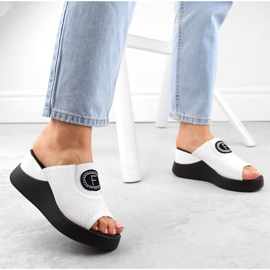 Sandalias cuña mujer piel calada blanco Filippo DK6141 2