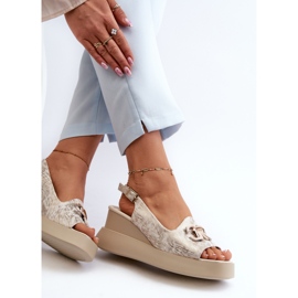 Sandalias De Mujer Con Plataforma Y Cuña Con Adorno Dorado Janesca 7