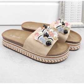 Pantuflas de mujer con plataforma y abalorios, beige S.Barski HY077 4