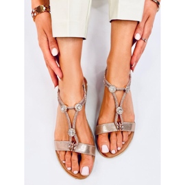 Sandalias Hesna champán con circonitas rosado 4