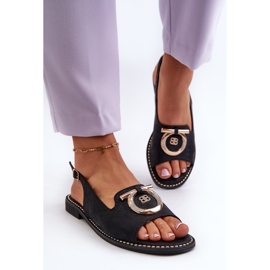 Sandalias de mujer elegantes con decoración dorada en tacones planos, negro S.Barski KV27-053 4