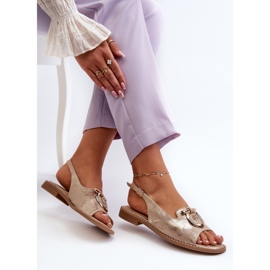 Sandalias de mujer elegantes con decoración dorada en tacones planos, dorado S.Barski KV27-053 7