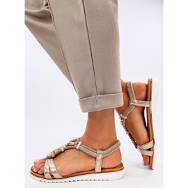 Sandalias Montier doradas con cuentas dorado 3