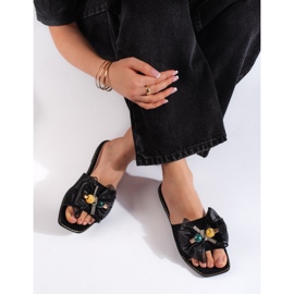 Chanclas de mujer clásicas negras. negro 1