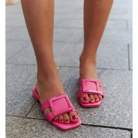 Chanclas rosas con aplicación de piel Wilia rosado 1