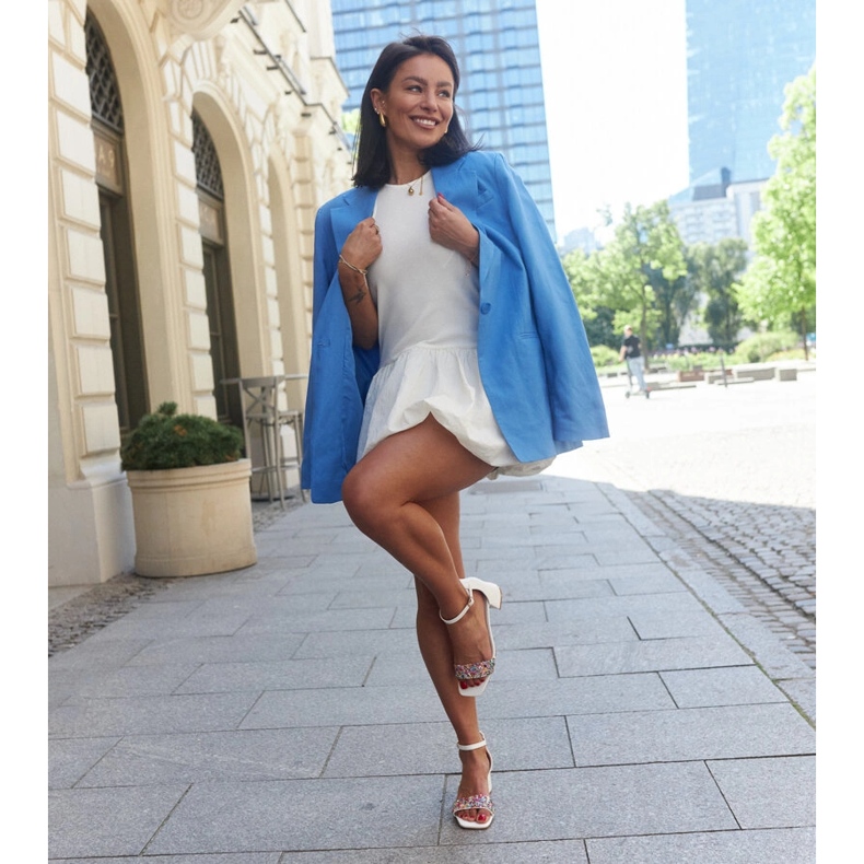 Sandalias de tacón con piedras Ghuson de colores blanco 1