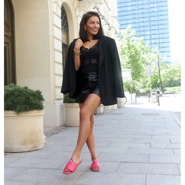 Chanclas con aplicación de piel Antari rosa 2