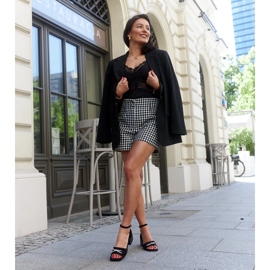 Sandalias bloque con plantilla Rihab de piel negro 1