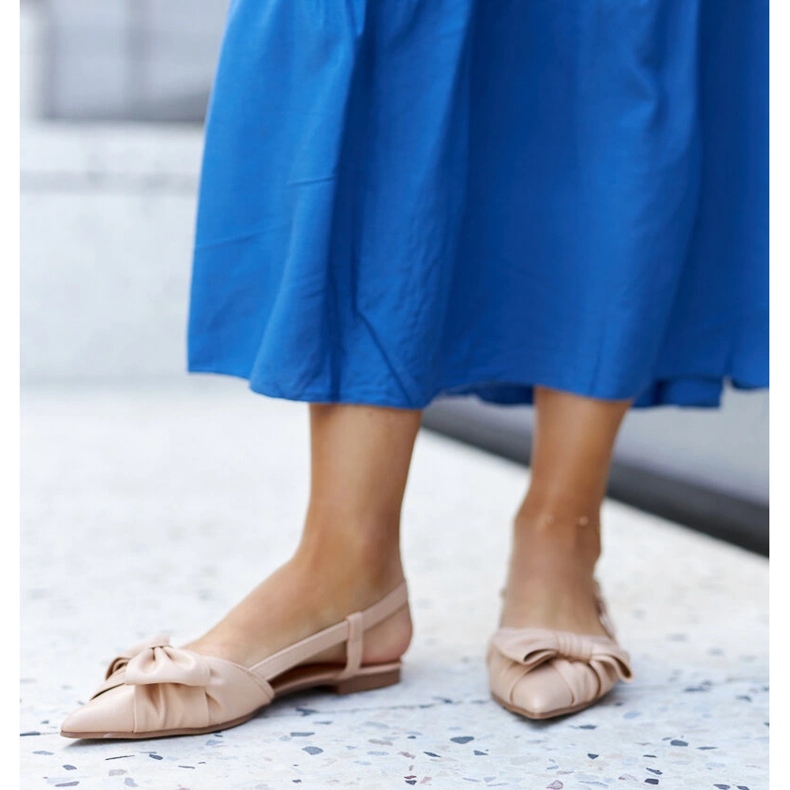 Bailarinas con punta en punta y lazo de Barira beige 1 Bailarinas con punta en punta y lazo de Barira beige 1