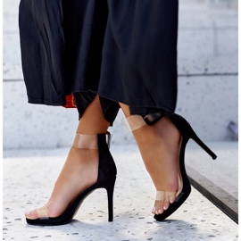 Sandalias Janan de tacón alto con parte superior transparente negro 2