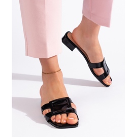 Chanclas de mujer elegantes negras clásicas. negro 3
