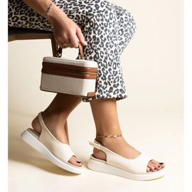 Sandalias beige con suela gruesa de Hamond 1