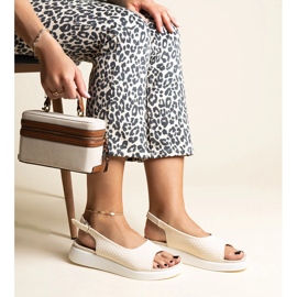 Sandalias beige con suela gruesa de Hamond 3