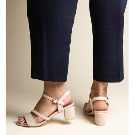 Sandalias beige con combinación de materiales Hambly 3