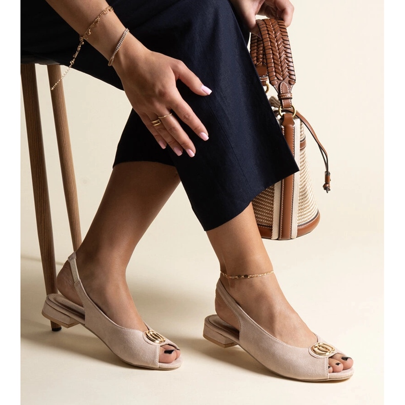 Sandalias slip-on beige con tacón bajo Teyla 1 Sandalias slip-on beige con tacón bajo Teyla 1