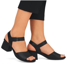 Sandalias de mujer cómodas de piel con tacón y velcro, negro Rieker 64693-00 6