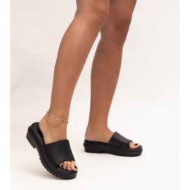 Chanclas negras con suela gruesa de Soiza negro 2