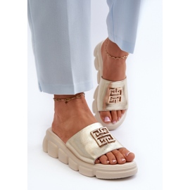 Chanclas Mujer De Piel Con Adorno Dorado Sobre Cuñas Vinceza 41444 Dorado 4