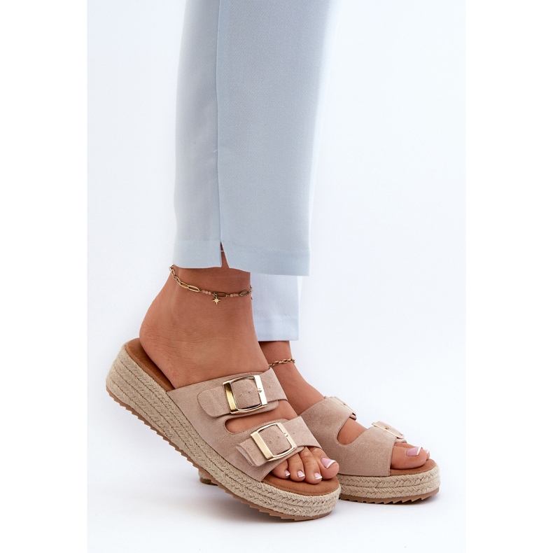 Chanclas de mujer con ante ecológico trenzado Beige Zaloemi 2