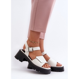 Sandalias de Mujer Fabricadas en Piel Ecológica con Tacón Alto y Plataforma Vinceza 36257 Blanco 2