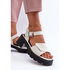 Sandalias de Mujer Fabricadas en Piel Ecológica con Tacón Alto y Plataforma Vinceza 36257 Blanco 5