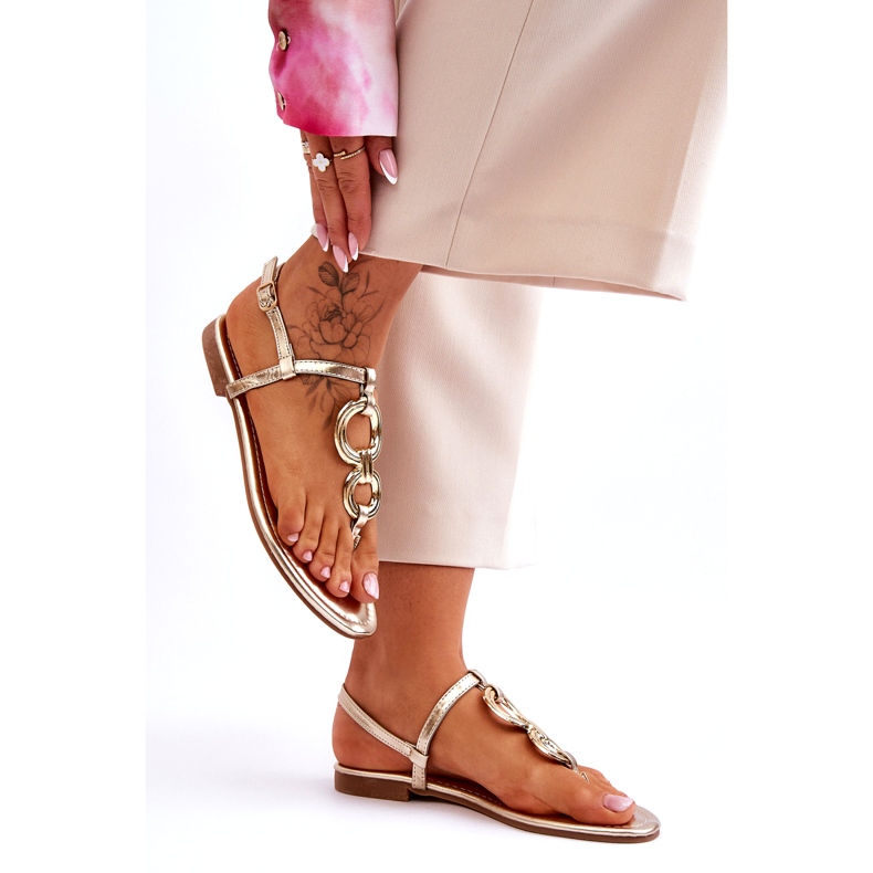 Sandalias japonesas de cañón plano dorado dorado 3