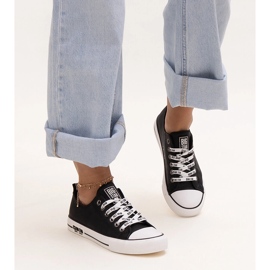 Deportivas negras de piel ecológica Big Star KK274096 negro 2