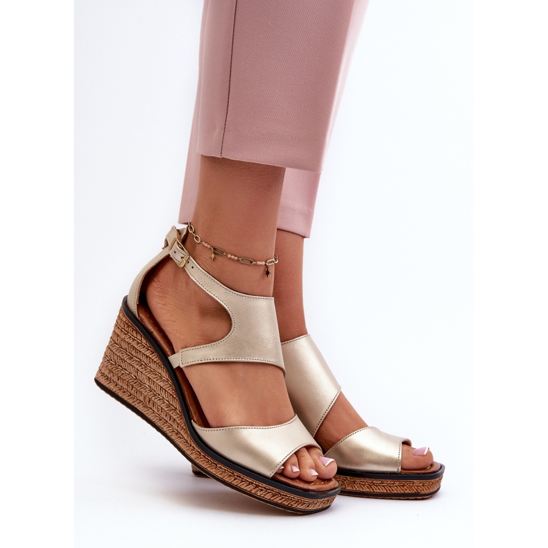 Sandalias Cuña Mujer Piel Maciejka 06657-25 Dorado 2