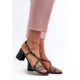 Sandalias de Piel con Tacón Bajo Maciejka 06653-09 Verde oscuro 2