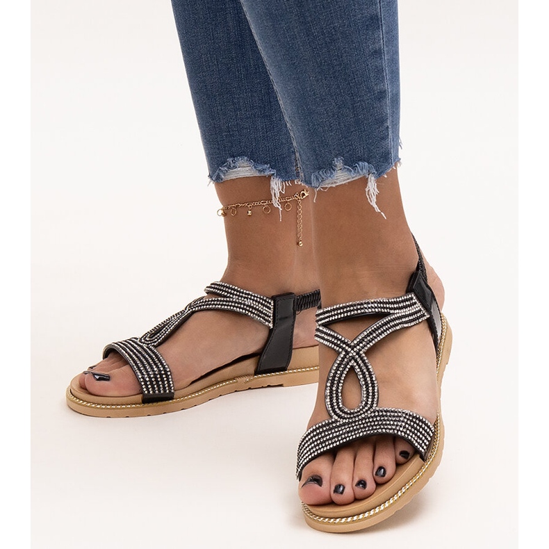 Sandalias negras decoradas con circonitas Detila negro 1