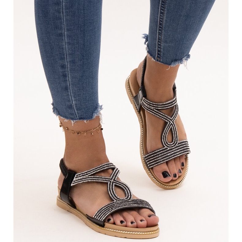 Sandalias negras decoradas con circonitas Detila negro 2